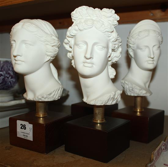 Set 4 composition classical busts(-)